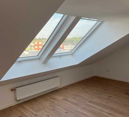 Urbanes Loft-Feeling *Zweitbezug* Moderne DG-Wohnung, offene Besichtigung am 02.10 um 16:45 Uhr