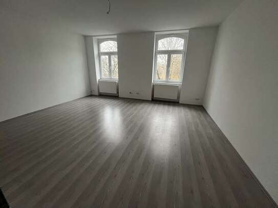 Helle 2 ZKB-Wohnung mit kl. Balkon