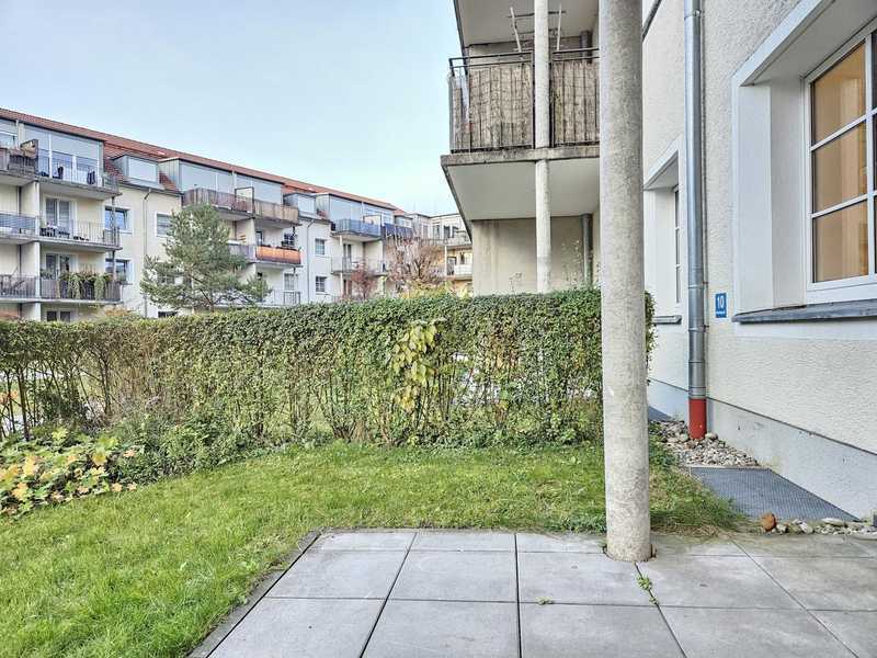 Ruhige 2-Zimmer mit Terrasse am Mangfallplatz