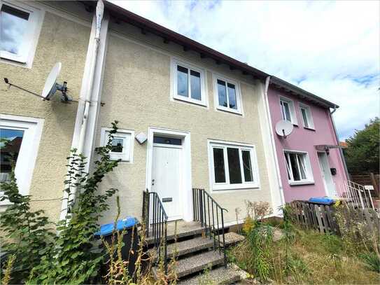 Vermietetes Reihenmittelhaus mit Garage und Garten am Stadtrand von Celle