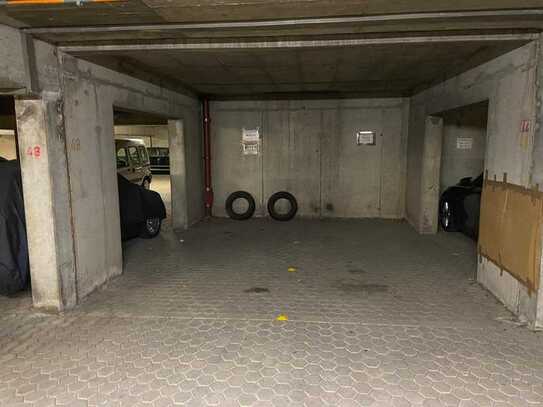 Tiefgaragenstellplatz in Sülz / Klettenberg