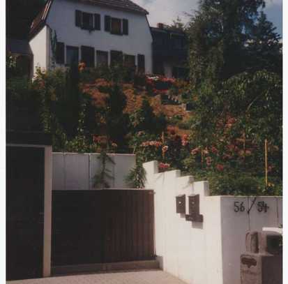 Einfamilienhaus in ruhiger Hanglage