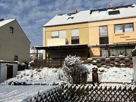 Doppelhaushälfte in Eckersdorf