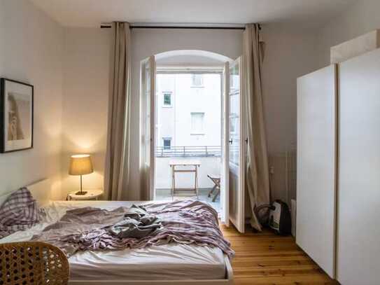 HOMESK - 1-Zimmer Etagenwohnung mit Balkon im Altbau nahe Kudamm