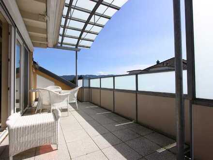 Penthouse Wohnung mit herrlicher Bergsicht in bester Wohnlage!