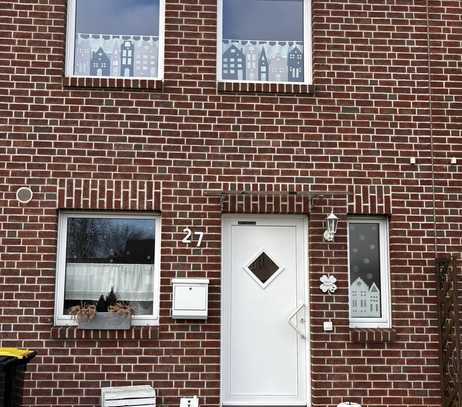 Familien aufgepasst! Raumwunder 4 Schlafzimmer, Keller, Garten, 2 Stellplätze, geringe Energiekosten