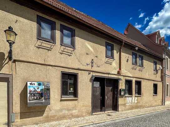 Einzigartiges Wohn- und Geschäftsgebäude im Herzen der Naumburger Altstadt