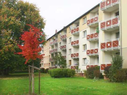 2,5 Zimmerwohnung mit gutem Schnitt & Balkon