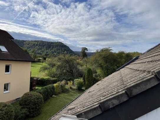 Traumhaftes Ambiente! Schöne 3,5 Zimmer-Wohnung mit gehobener Ausstattung!