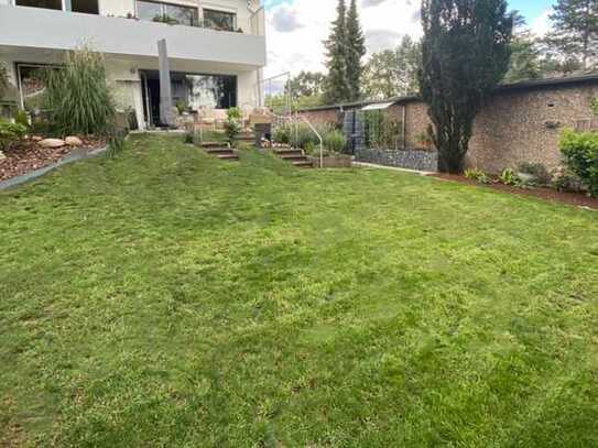 Leben wie im eigenen Haus! Terrassenwohnung mit Garten, EBK