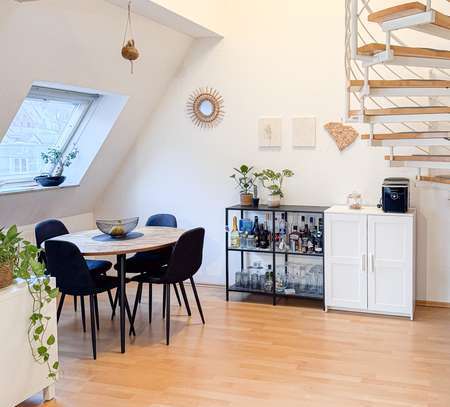 2,5-Zimmer-Maisonette-Wohnung mit Balkon, Einbauküche und TG Stellplatz mitten in der Innenstadt