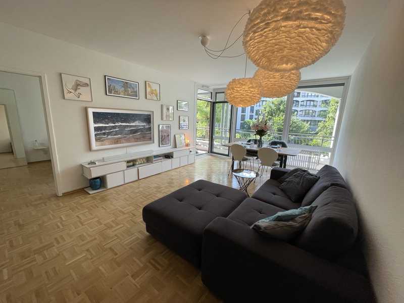 Panoramawohnung Bogenhausen möbliert mit Blick ins Grüne inkl. TG Stellplatz