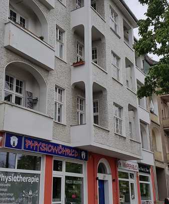 Großes Ladengeschäft im gepflegten Altbau in Berlin - Hohe Rendite