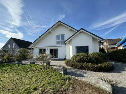 MODERN SINGLE-FAMILY HOUSE IN A BEAUTIFUL LOCATION OF HÜNSTETTEN!