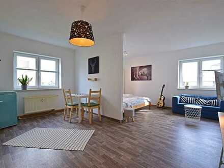 *Komplett möbliert! - Schick sanierte Single- Wohnung in Zwickau/ Mosel*