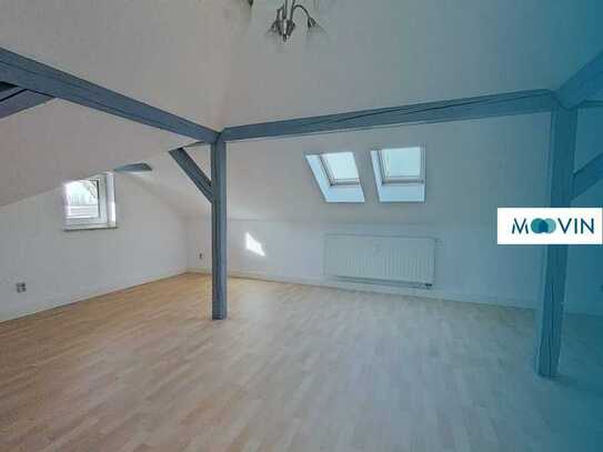 *** MODERN UND BESONDERS: Schöne 2-Zimmer-Dachgeschosswohnung mit Tageslichtbad ***