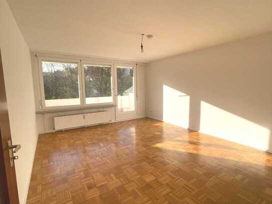 ** Helle 2-Zimmerwohnung mit Balkon und Tiefgaragenstellplatz **