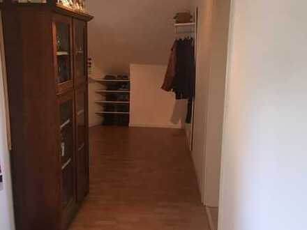 Freundliche 3-Zimmer-Dachgeschosswohnung in Karlsruhe