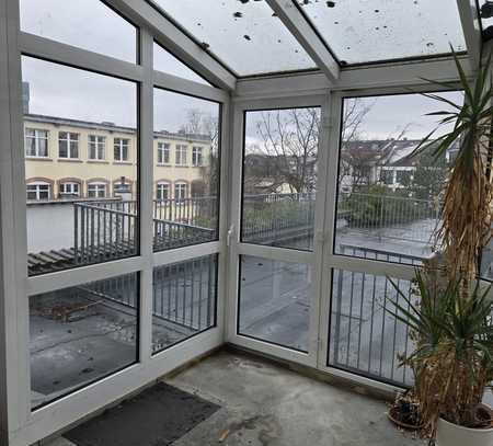 Gewerbefläche mit Wintergarten in Offenbach City - Praxis Büro Kanzlei