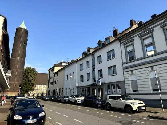 Gepflegtes 5-Parteienhaus direkt am Hauptbahnhof
Renditestark
2 Gewerbeeinheiten