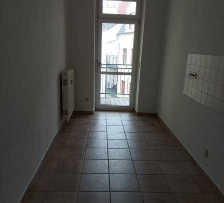 Seniorengerechte 2-Raumwohnung, Aufzug, Balkon, Tageslichtbad