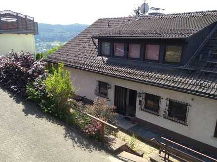 Gepflegtes Haus mit Einliegerwohnungen