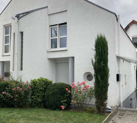 1,5 Zimmer- Apartment in Dossenheim-West