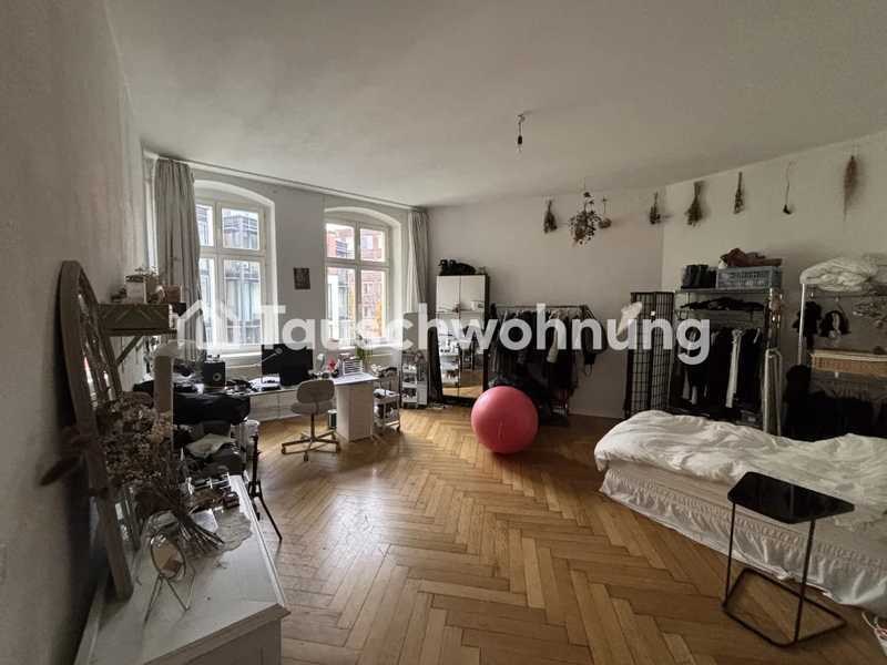 Tauschwohnung: Biete WBS 2-Zi Altbau Wohnung Mitte, suche Altbau Nicht-Wbs