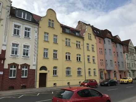 Tolle Dachgeschosswohnung mit Balkon!