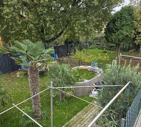 Attraktive 4-Zimmer-Wohnung zur Miete in 47829, Krefeld Uerdingen mit eigenem Garten.Mit Einbauküche