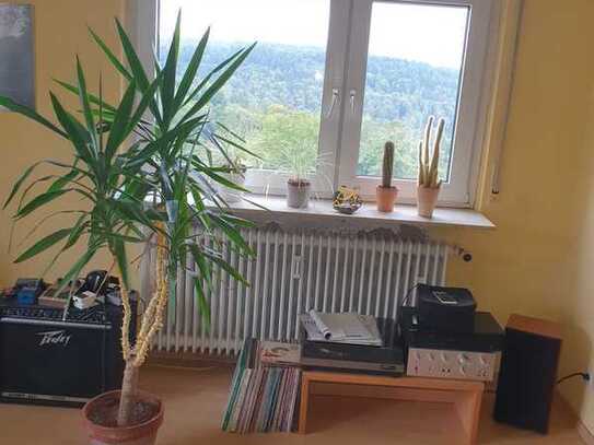 Große 5-Zimmer-Altbauwohnung mit Balkon in Waldbronn