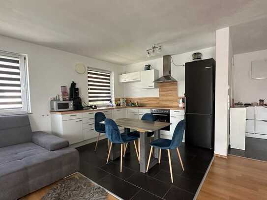 Moderne 3 Zi-Whg mit Westbalkon in Burgfarrnbach (energetisch top!)