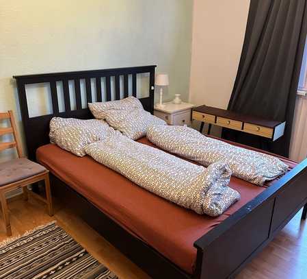 WG Zimmer / Room in Shared Apartment / Nähe Bülowstraße