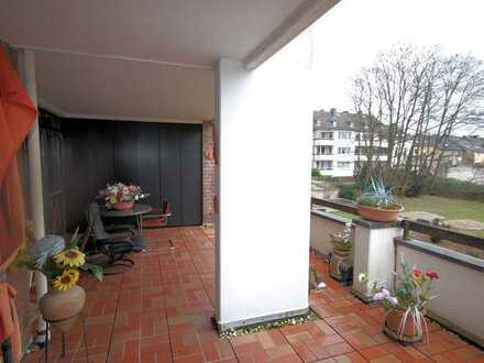 Top Kapitalanlage: 3-Zi.-Wohnung m. Terrasse, Balkon u. Grünblick