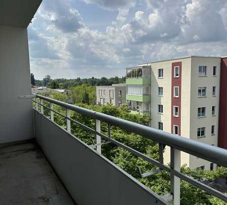 3-Zimmer-Eigentumswohnung mit Balkon in Nähe des Tierparks Berlin