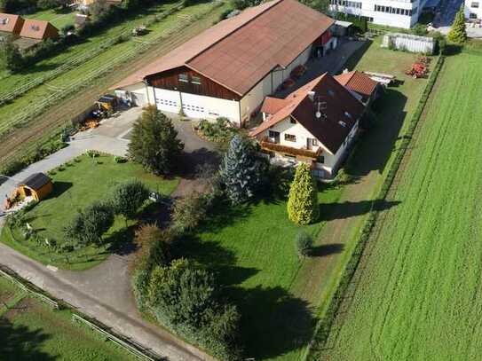 grosses Zimmer mit Internet, Gästeküche, Teilung Bad/Wc, Terrasse, Waschmaschine, Garten