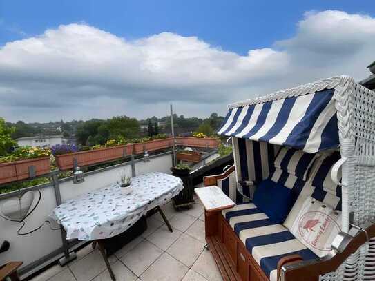 Traumhafte 3-Zimmer-Dachgeschosswohnung mit Dachterrasse in Südausrichtung