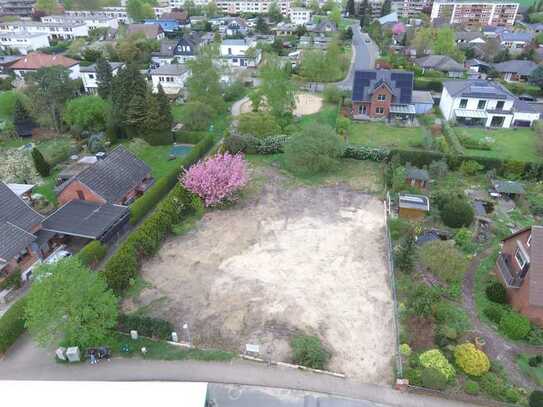 - Baugrundstück in zentraler & ruhiger Lage von Adendorf -