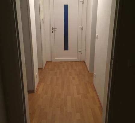 schöne 3 Zimmer Wohnung, in Rodgau Hainhausen