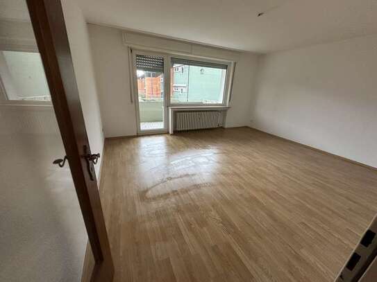 3 Zimmer im Erdgeschoss mit Balkon