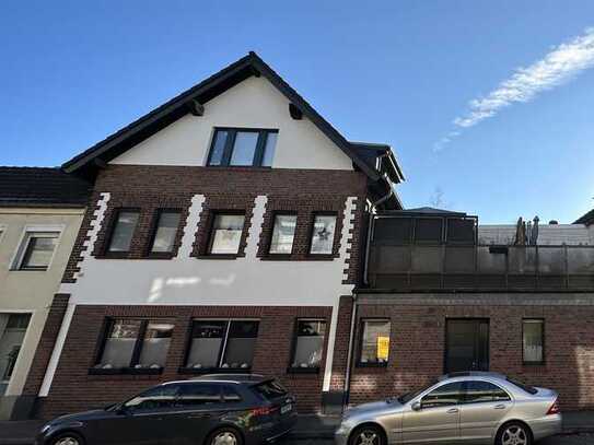 Stadthaus mit Dachterrasse im Herzen von Hüls