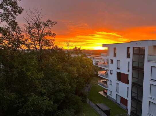 Exklusive 3-Zimmer-Wohnung mit Balkon und Einbauküche in Stuttgart