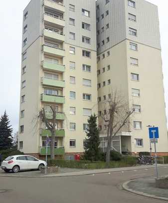 Gemütliche Familien-Wohnung mit Garage und Balkon