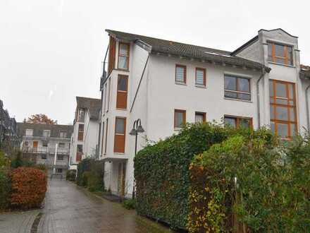 Loftartige & großzügige Wohnung in Budenheim mit Balkon & TG Platz- frei!