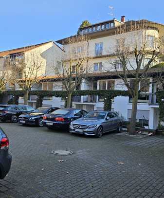 Charmante 2-Zimmer-Maisonette-Wohnung mit Balkon/Außenstellplatz in Mainz-Oberstadt direkt am Bahnho