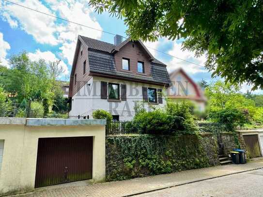 FREISTEHENDES 1 FAM.-HAUS MIT GARTEN UND GARAGE IN GUTER WOHNLAGE VON SULZBACH - SOFORT FREI