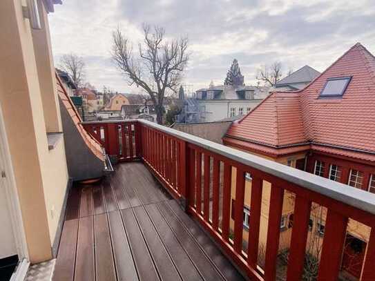 hochwertig sanierte Wohnung im Einzeldenkmal mit Weitblick zu vermieten.