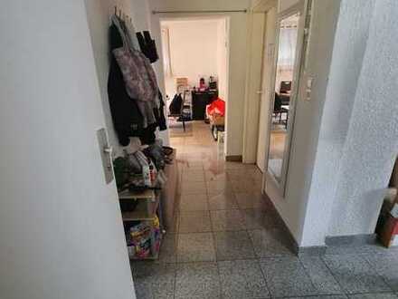 Gepflegte 2-Zimmer-Wohnung mit Einbauküche in Leimen