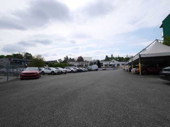 Große Freifläche für Autohandel oder Fuhrpark Unternehmen in Nürnberg - Schniegling