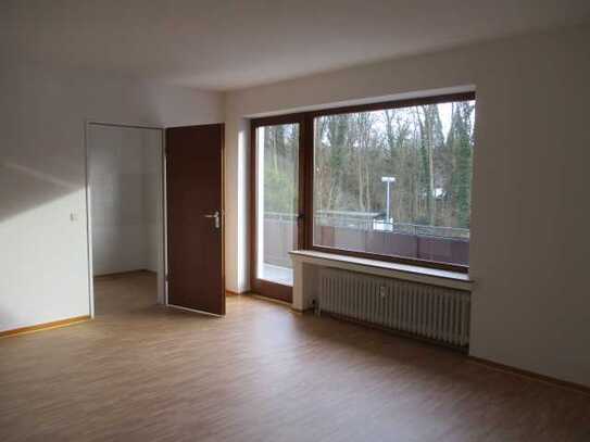 Freundliche 2-Zimmer-Wohnung mit großem Balkon in Rösrath !!!WBS erforderlich!!!